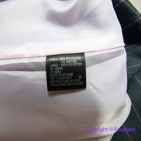 Tahari Arthur S. Levine pipe blazer three-button, women's size 14 - Picture 10 of 10